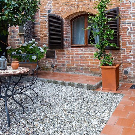 Agriturismo Palazzo Val Del Sasso Villastrada  Exteriér fotografie