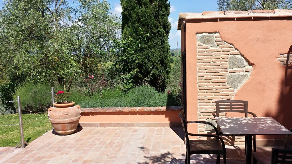 Agriturismo Palazzo Val Del Sasso Villastrada  Exteriér fotografie